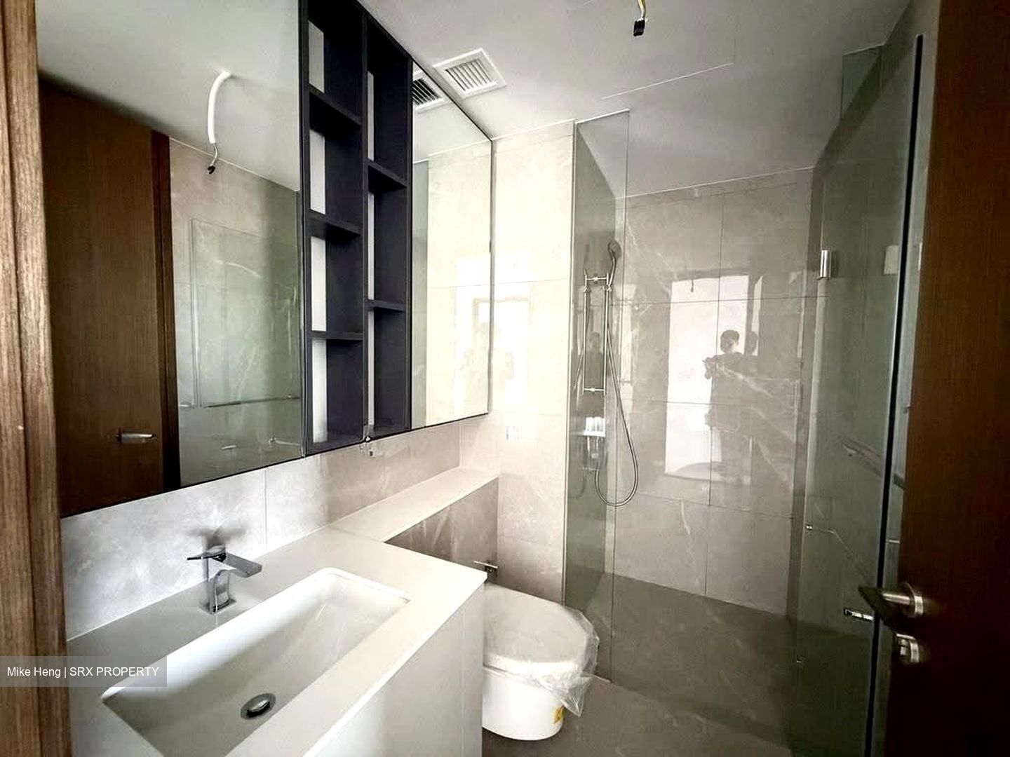 Dunman Road (D15), Condominium #609606201